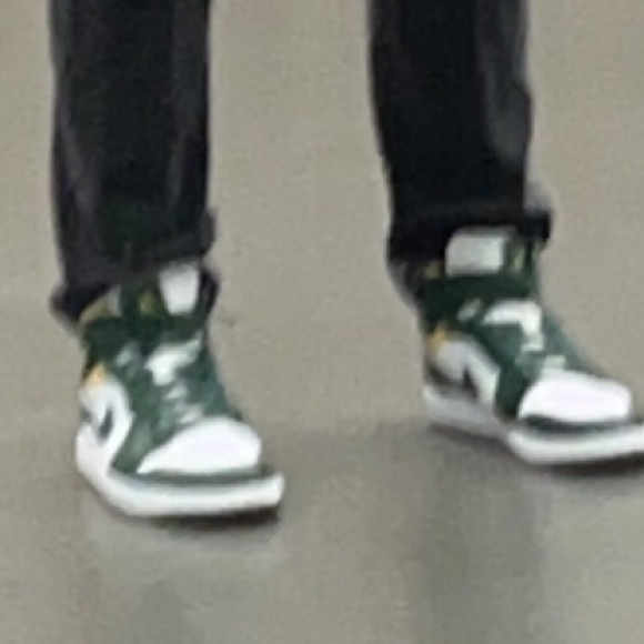 Meet your Posher, Michael - Picture 1 of 1